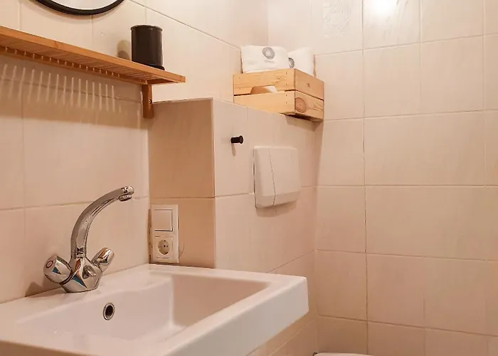 Apartment Alpenflair Mit Balkon - Inkl Parkplatz #6 Innsbruck